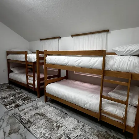 Apartament Crown