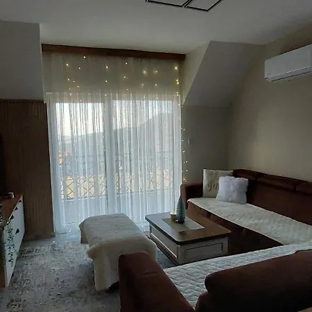 Crown Apartament