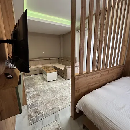 Crown Apartament