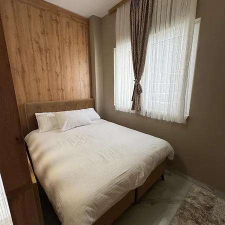 Apartament Crown