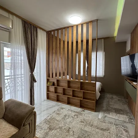 Crown Apartament *